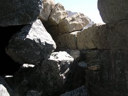  Breche dans la voute du tunnel superieur en 2004